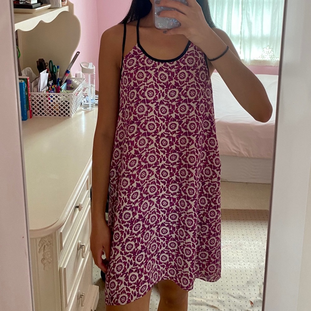 *4/$24* F21 Contemporary Floral Shift Dress
